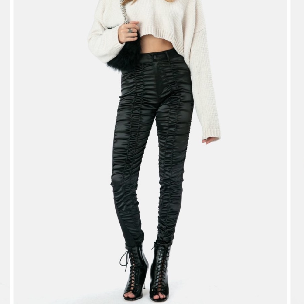 Adika Ruched Leg Pants - Picture 3 of 6